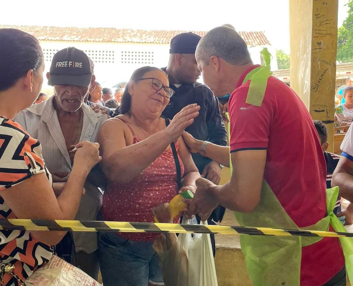 Camacã: Prefeitura garante o peixe da semana santa para famílias assistidas pelos programas sociais